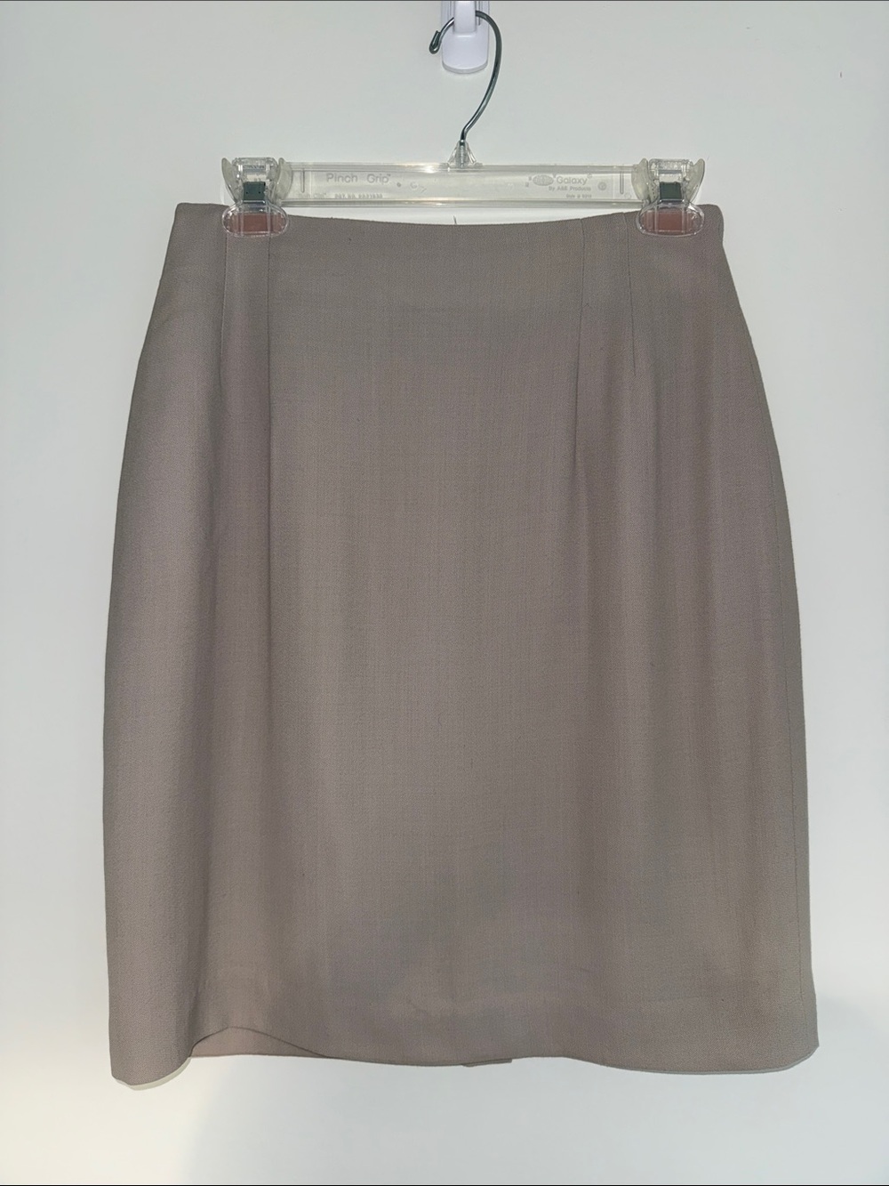 VTG Jones New York Taupe Worsted Wool Pencil Skirt, 6